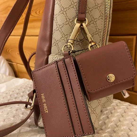 NWT NINE WEST medium Dome Logo Backpack - Picture 8 of 12